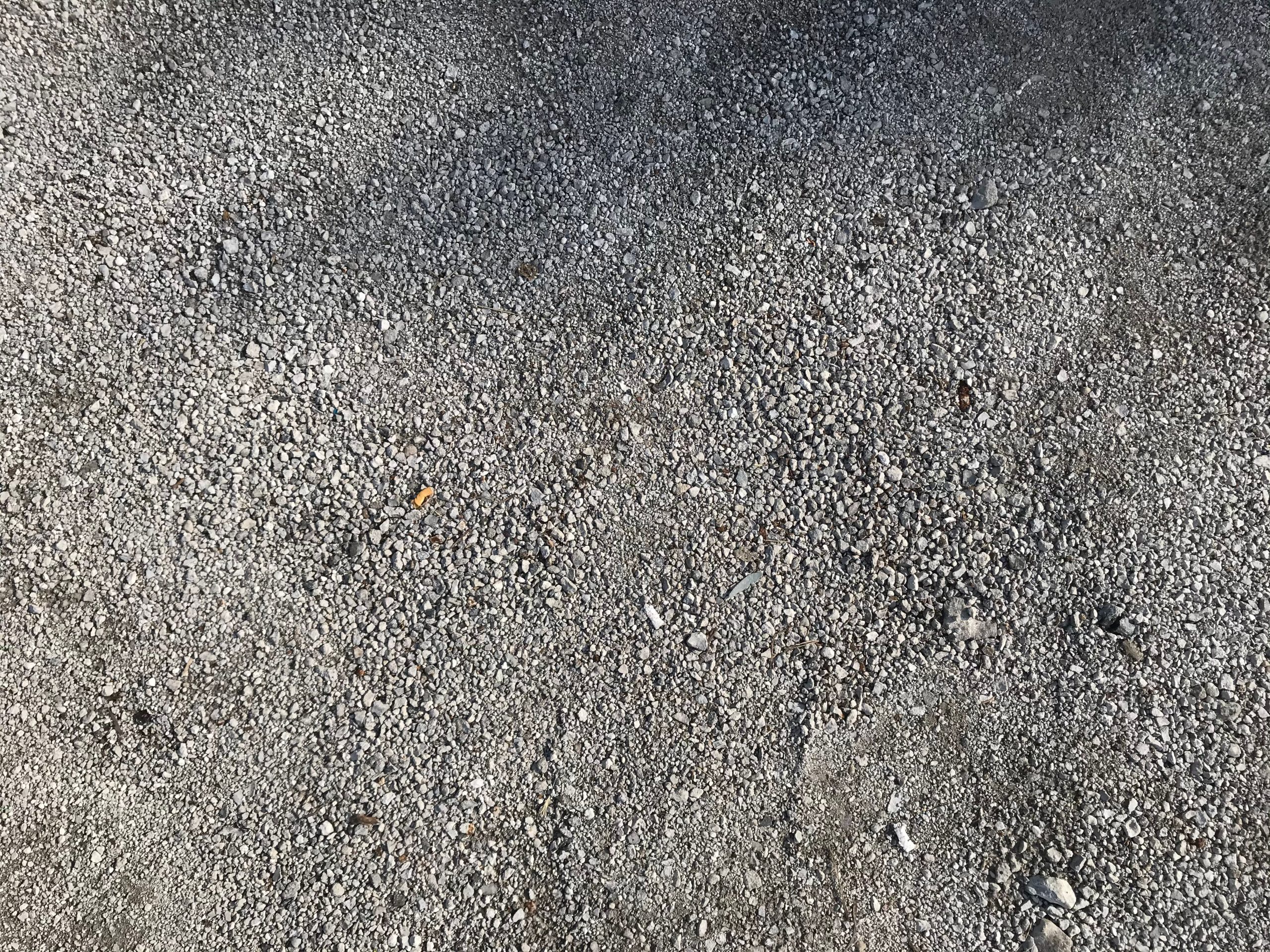 Allée en gravier stabilisé