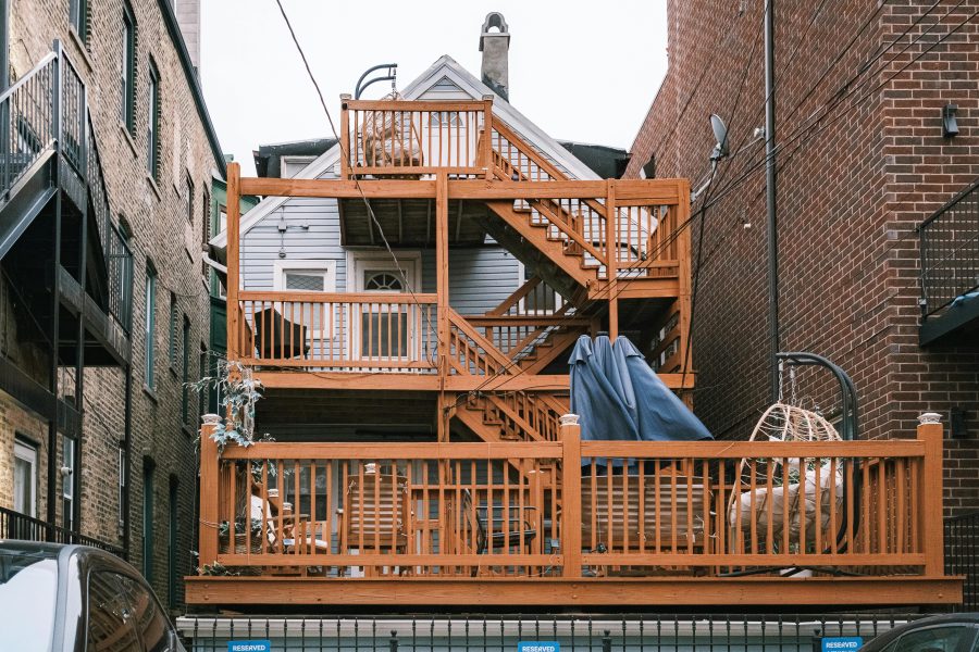 Comment aménager une terrasse 2 niveaux efficacement ?