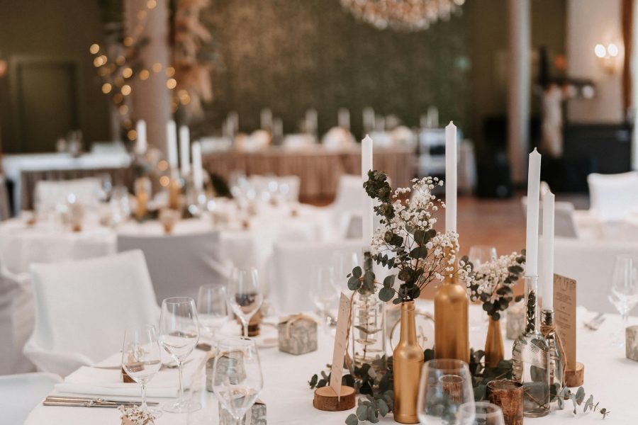Comment réussir la décoration de sa table ronde mariage ?