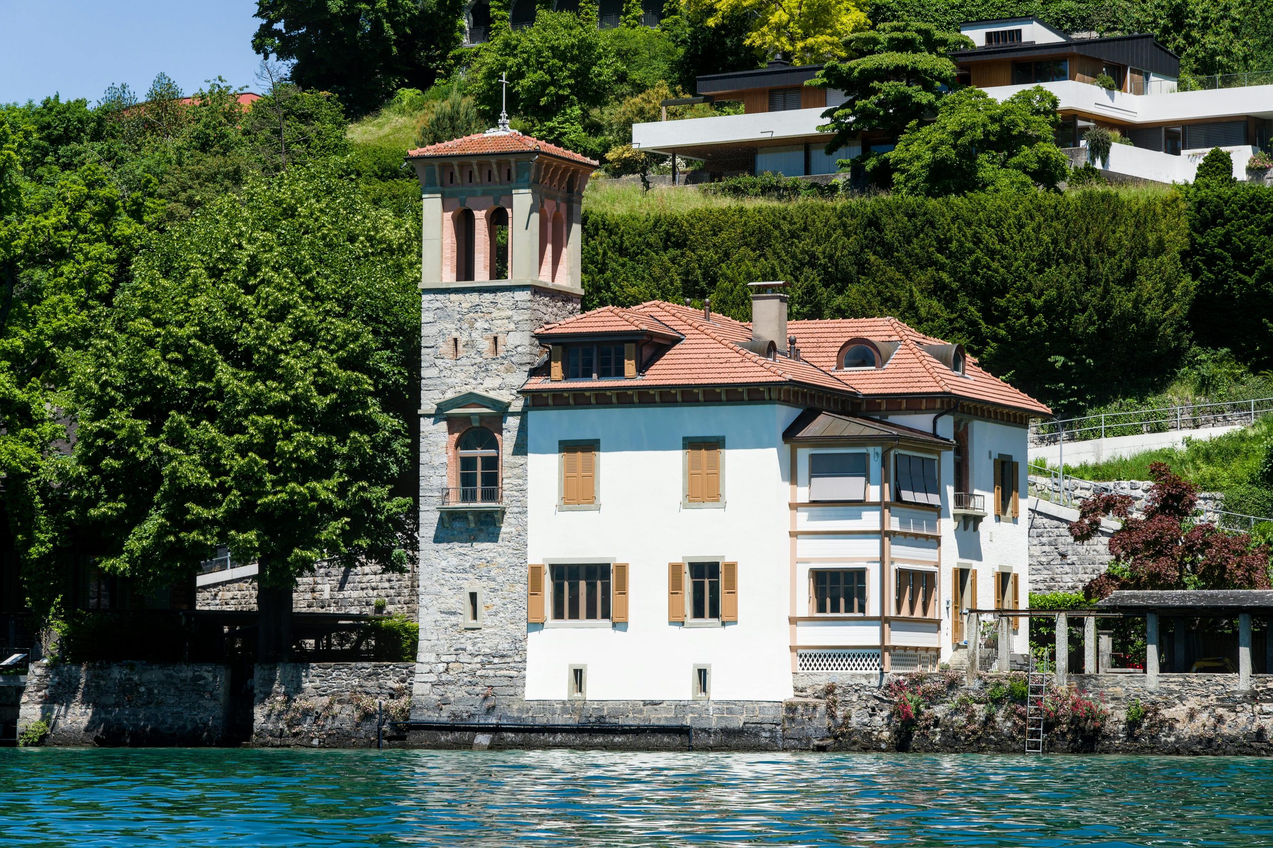 Localisation de la maison Alain Delon en Suisse