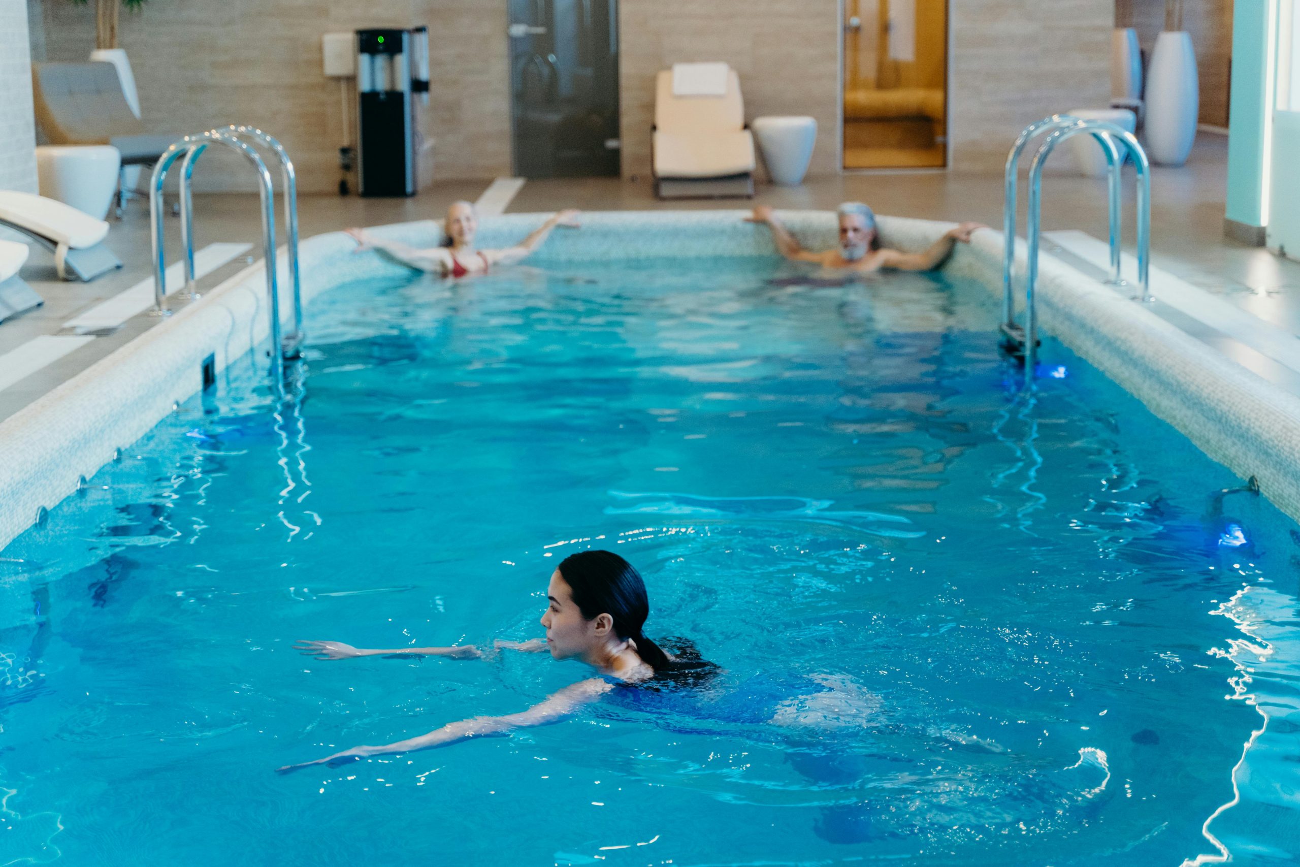 Puits de décompression piscine Desjoyaux entretien