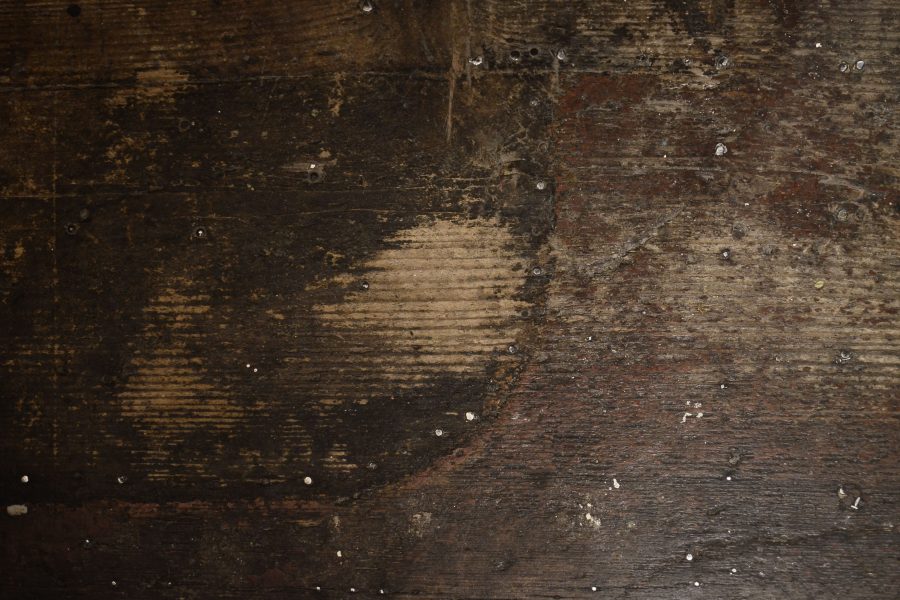 Vieille maison avec un plancher pas droit : d&rsquo;où ça vient ?